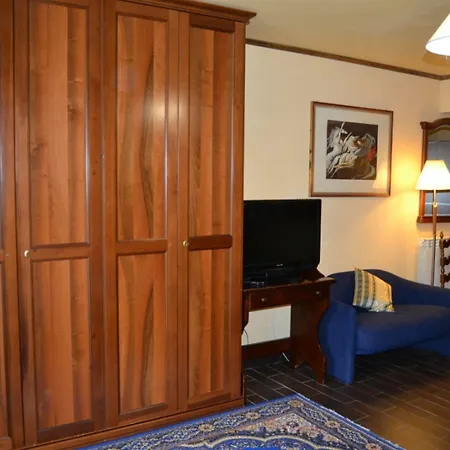 Valle Dell' Oro Hotel